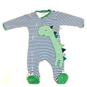 Baby dinosaur onesie! Super cute!!!